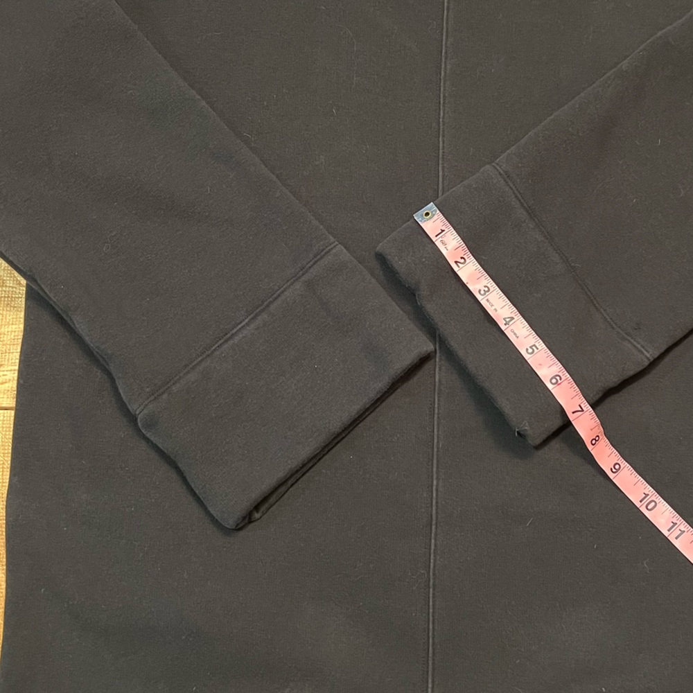 Athleta Black Sweatshirt Pullover Size M Cozy Athleisure Minimalist - Picture 5 of 5